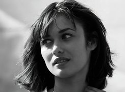 Olga Kurylenko, Twarz