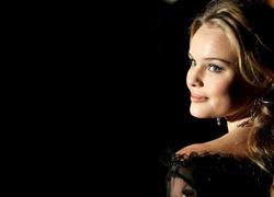 Uśmiechnięta, Kate Bosworth, Czarna, Bluzeczka