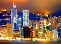 Hong Kong, Nocą, Wieżowce