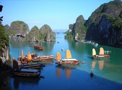 Halong Bay, Zatoka, Stateczki, Skały