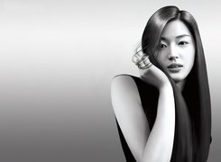 Jeon Ji Hyun