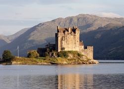 Szkocja, Eilean Donan, Woda, Góry