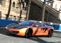 McLaren MP4-12C, Ulice Rzymu