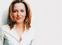 Gillian Anderson