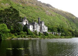 Zamek, Kylemore Abbey, Irlandia, Góry, Jezioro