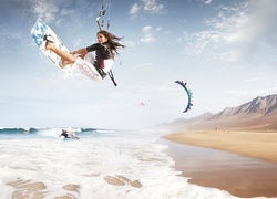 Kitesurferzy, Latawiec, Deska