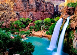 Wodospad Havasu, Skały, Drzewa, Arizona, Stany Zjednoczone