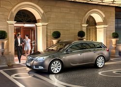 Opel Insignia, Hotel, Para