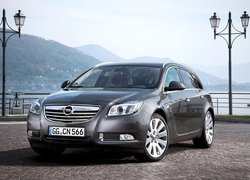 Opel Insignia, Góry, Jezioro, Latarnie