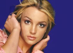Britney Spears, Buzia