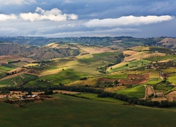 Pola, Uprawne, Wyżyny