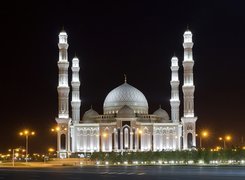 Astana, Oświetlony, Meczet