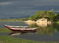 Jezioro, Kajaki, Skalisty, Brzeg, Drzewa, Sri Lanka