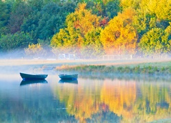 Jezioro, Łódki, Drzewa