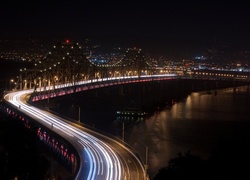 Noc, Światła, Most