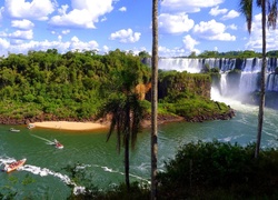 Wodospady, Iguazu, Łódki, Drzewa, Chmury