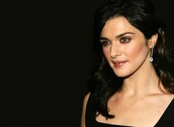 Rachel Weisz, Dekolt