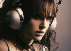 Natalie Portman, Słuchawki