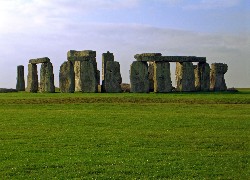 Stonehenge, Trawa, Kamienie, Niebo