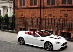 Aston Martin, Vantage, Cabriolet, V12
