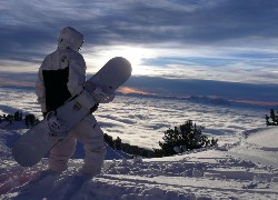 Góry, Chmury, Niebo, Snowboardzista