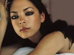 Kristin Kreuk, Buźka