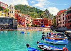 Włochy, Vernazza, Kanał, Łodzie