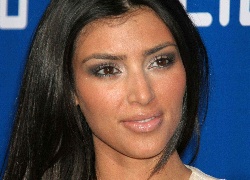 Kim Kardashian, Kobieta, usta , oczy