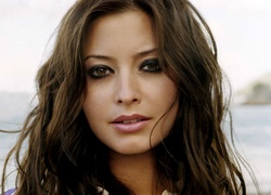 Holly Valance, Głowa