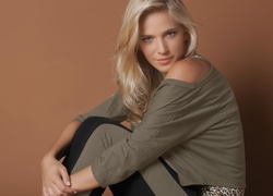 Długowłosa, Blondynka, Luisana Lopilato