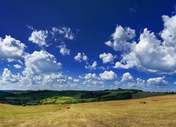 Farmy, Pola, Chmury, Panorama