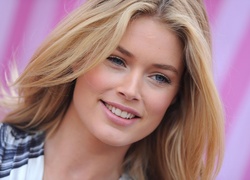 Doutzen Kroes, Blondynka, Uśmiech