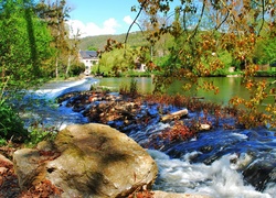 Rzeka, Kamienie, Drzewa, Góry