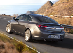 Opel Insignia, 2013, Facelifting, Droga