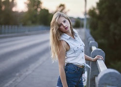 Kobieta, Blondynka, Szorty