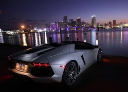 Lamborghini, Drapacze Chmur, Noc