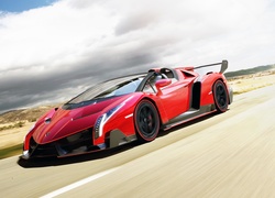 Czerwone, Lamborghini Veneno Roadster