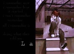 Serial Experiments Lain, tekst, rude włosy