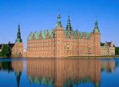 Zamek Frederiksborg, Miasto Hillerød, Dania, Narodowe Muzeum Historyczne, Woda