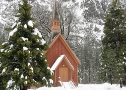 Stany Zjednoczone, Stan Kalifornia, Park Narodowy Yosemite, Kaplica, Las, Zima