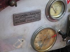 Maserati, Samochody Zabytkowe,liczniki
