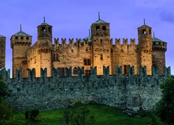 Zamek Fénis, Castello di Fénis, Dolina Aosty, Włochy