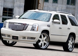 Cadillac, Escalade