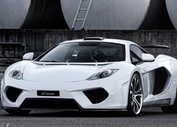 McLaren, MP4-12C