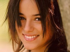 Alizee, ładny uśmiech