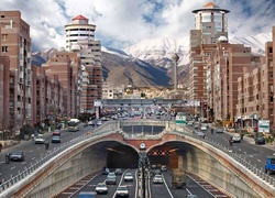 Iran, Miasto, Samochody, Tunel, Góry