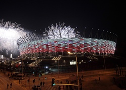 Polska, Warszawa, Stadion Narodowy, Fajerwerki, Ludzie, Noc