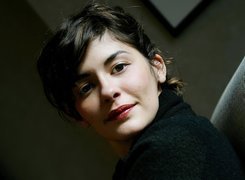 Audrey Tautou, czerwone usta