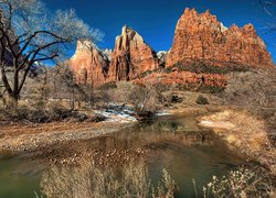 Stany Zjednoczone, Stan Utah, Park Narodowy Zion, Góry, Skały, Court of the Patriarchs, Rzeka Virgin River