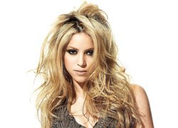 Shakira, Twarz
